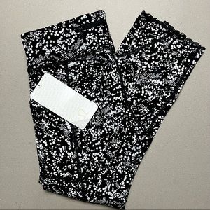 NWT lululemon tight stuff tight II